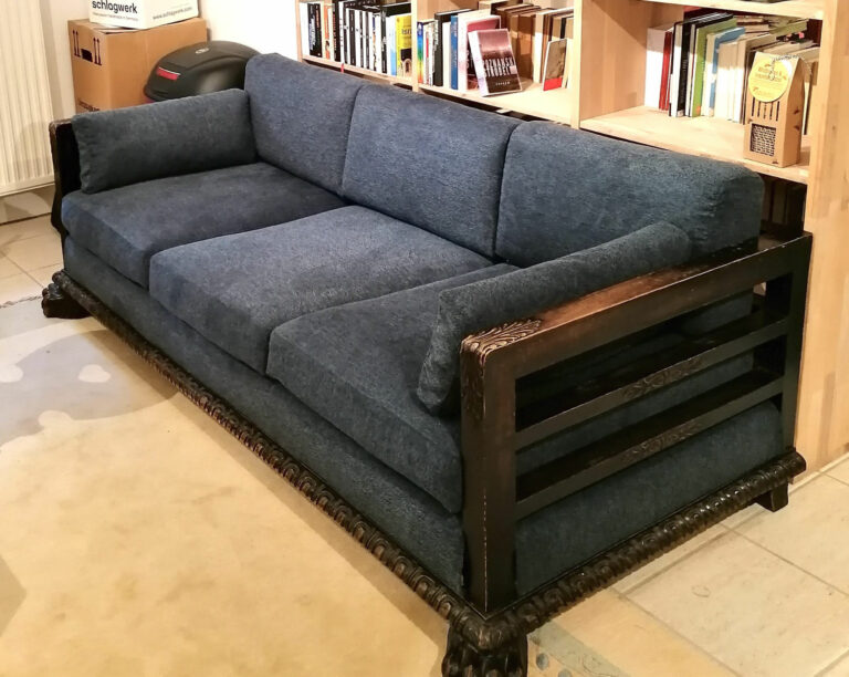 Couch Restauration